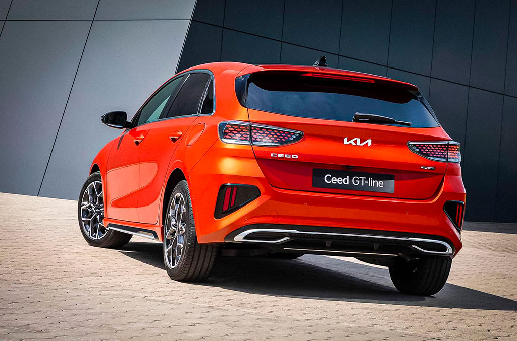 Обновленный Kia Ceed: Новый логотип и куча моторов