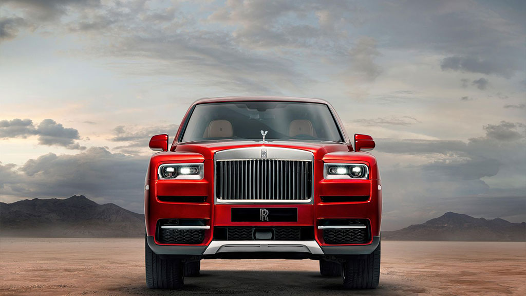 Rolls-Royce наконец показал первый внедорожник