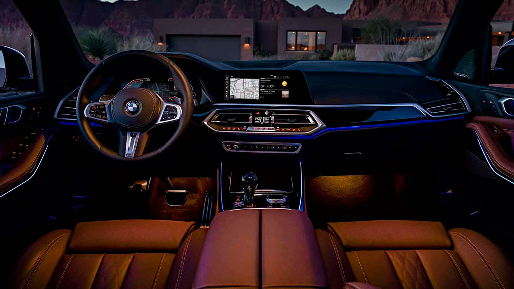 Баварцы представили «с иголочки» новый BMW X5