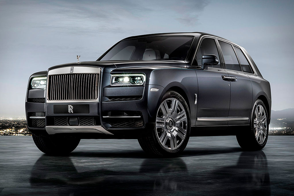 Rolls-Royce наконец показал первый внедорожник