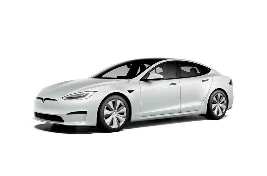 Новая Tesla Model S: Основательный ответ китайской стороне