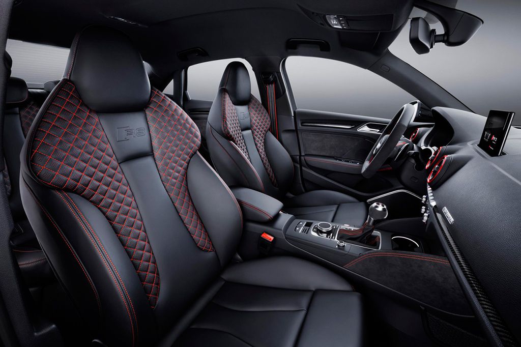 Бескомпромиссный седан от Четырех Колец - Audi RS3