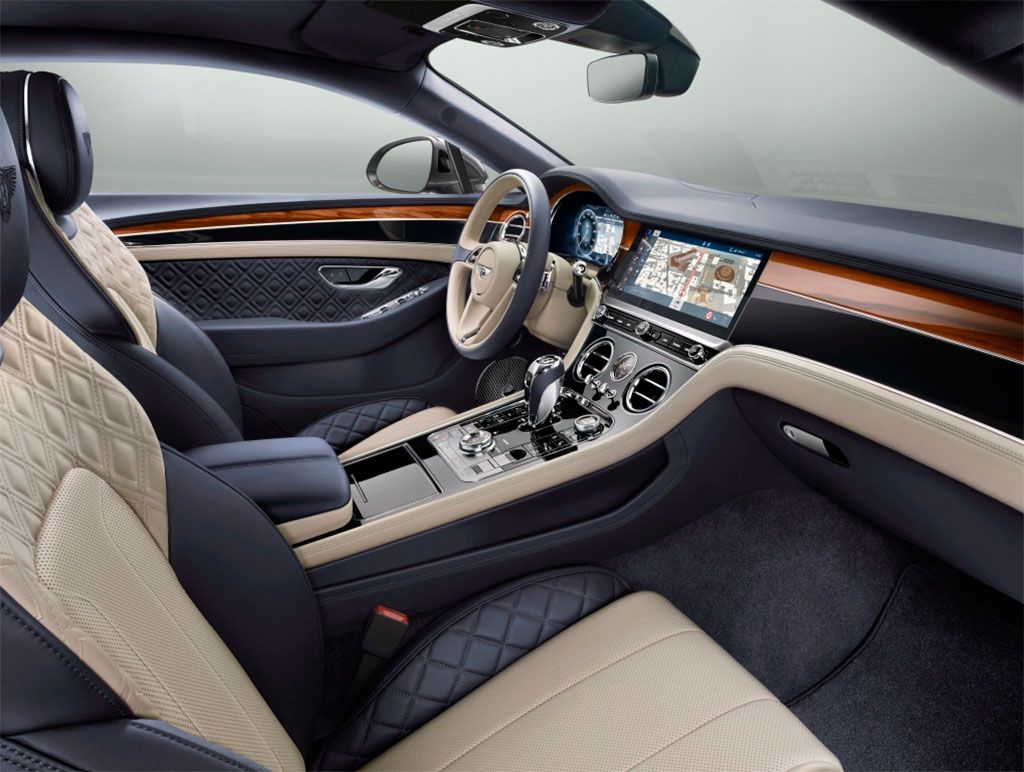 Новое поколение Bentley Continental GT предстало перед публикой